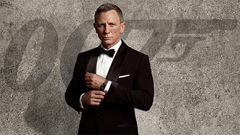 Daniel Craig as James Bond in new Omega 