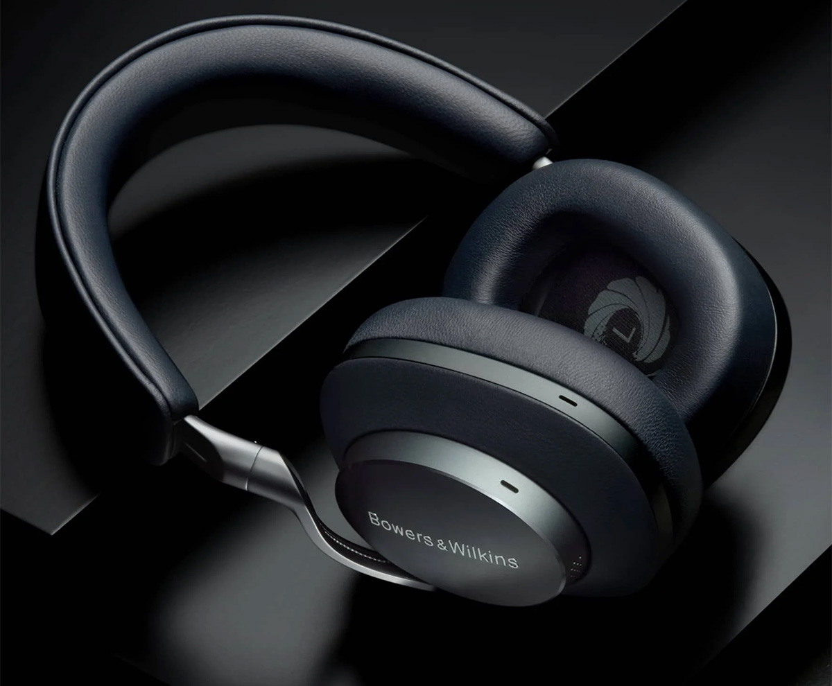 Bowers & Wilkins Px8 007 Edition headphones