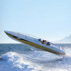 Sunseeker XS2000 in Casino Royale