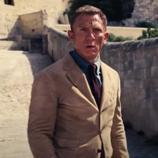 Daniel Craig shares first full clip from No Time To Die at The Tonight Show with Jimmy Fallon