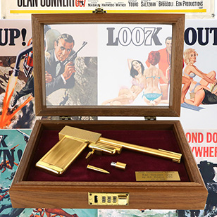 Posters and Props at Ewbanks James Bond 007 Auction