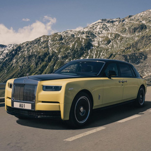 Unique Rolls-Royce Phantom Extended Goldfinger Edition