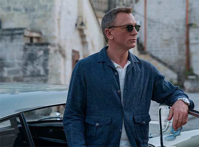 James Bond and his Aston Martin DB5 in Matera, Italy, in the movie No Time To Die.