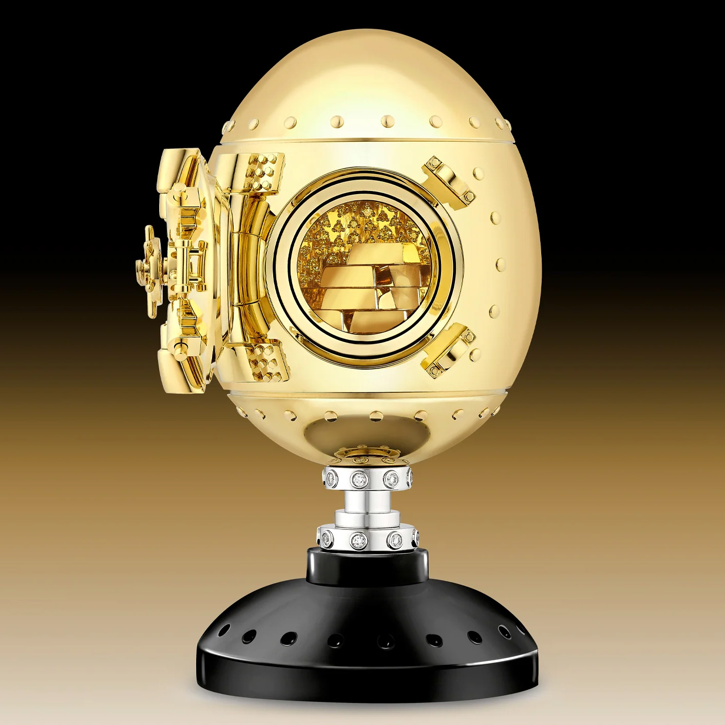 Fabergé x 007 Limited Edition Goldfinger Egg Objet open