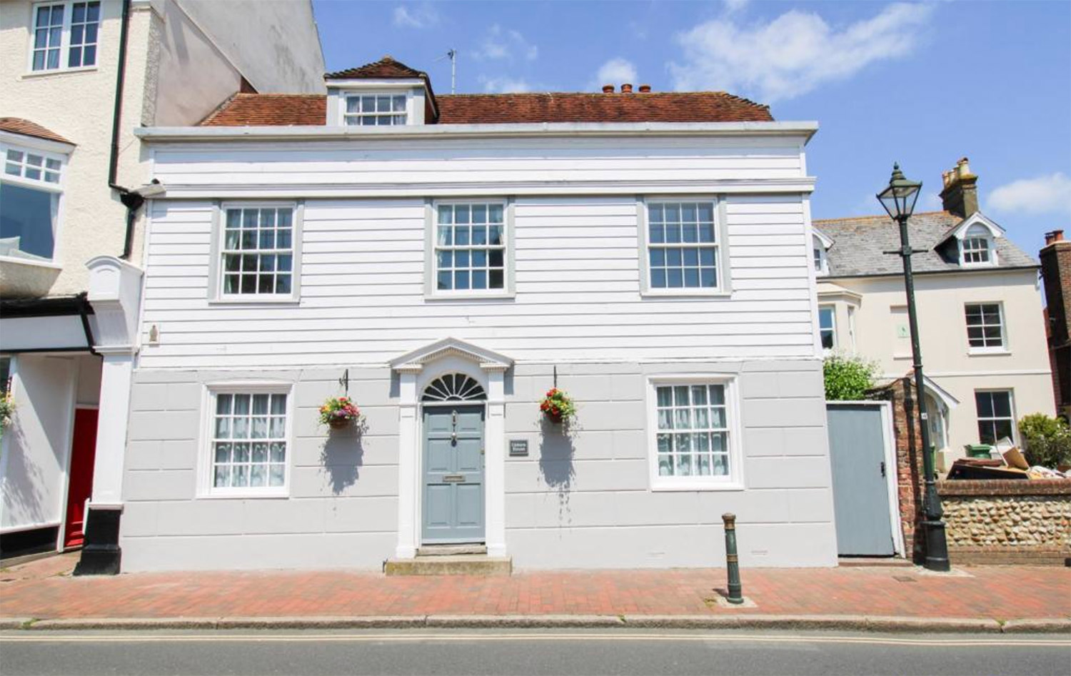 Osborn House High Street Bexhill Desmond Llewelyn Q last house