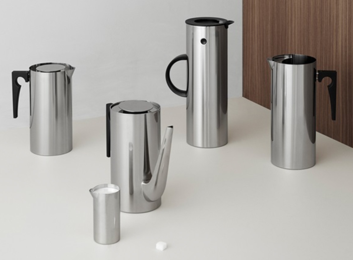 Stelton Arne Jacobsen Cylinda jug Bond Lifestyle