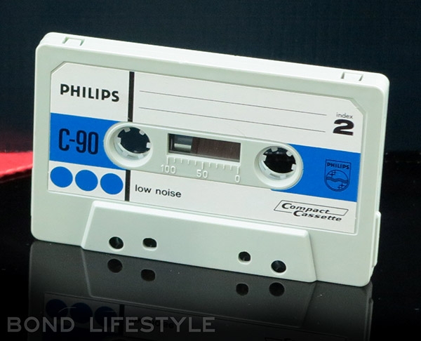 Philips 2205 Tape Recorder and Philips C90 Tape | Bond Lifestyle