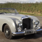 Bond fan builds the James Bond Bentley The Locomotive that never officially existed